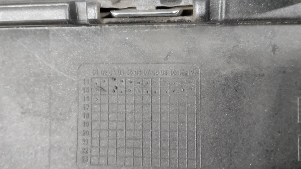 Zadnji branik VW TOUAREG 7P6 R-LINE LIFT 14-18