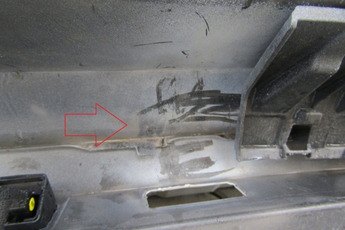 Zadnji branik VW Up 1S6 Lift 16- (Kamera + PDC)