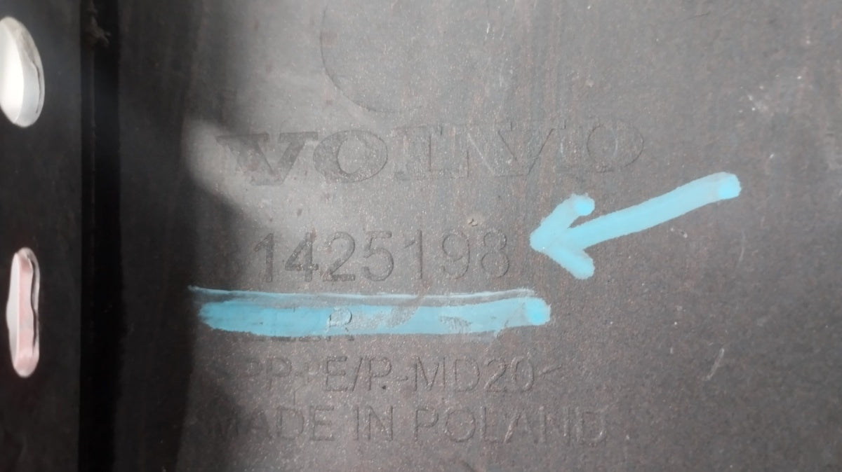 Zadnji branik Volvo XC60 II 2 17-