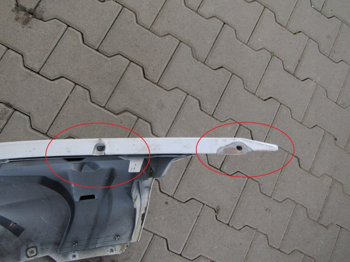 Zadnji branik ASTON MARTIN RAPIDE