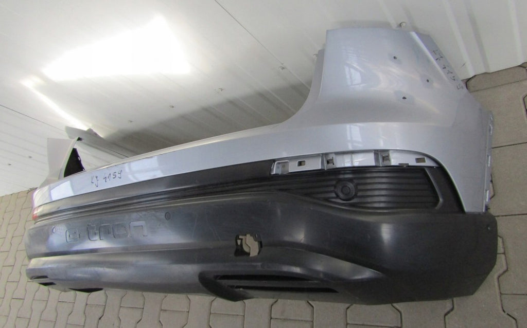 Zadnji branik AUDI Q4 E TRON 89A 21-