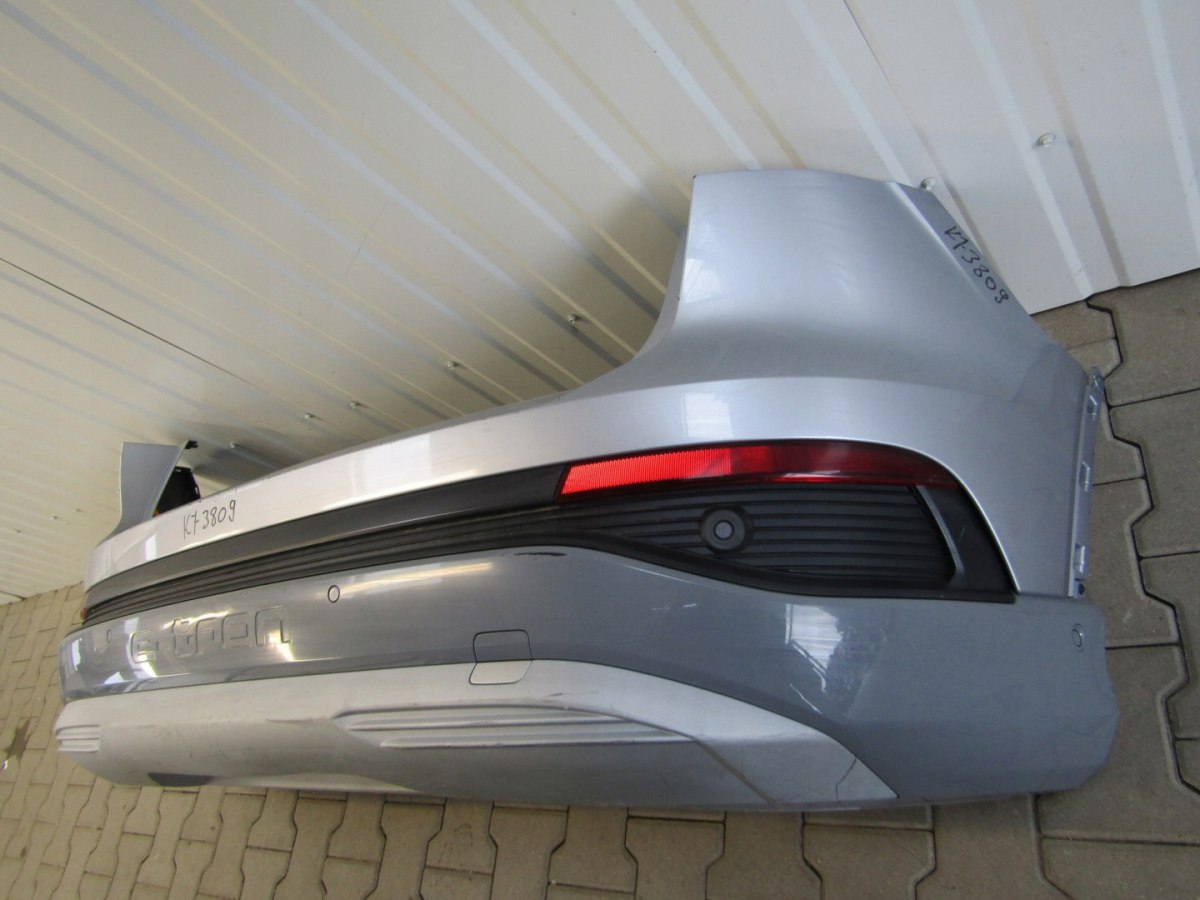 Zadnji branik AUDI Q4 E-TRON 89A ADVANCED 21-