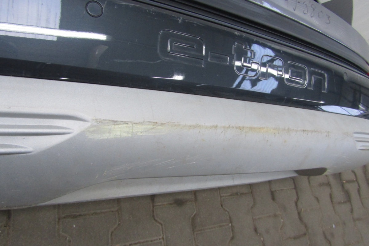Zadnji branik AUDI Q4 E TRON 89A 21-