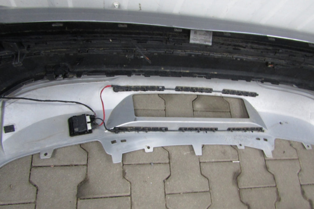 Zadnji branik AUDI Q4 E TRON 89A 21-