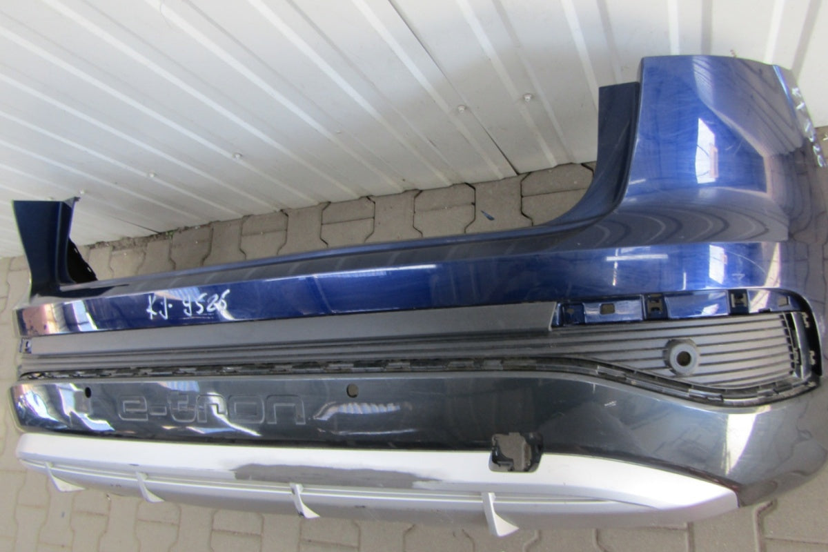 Zadnji branik AUDI Q4 E TRON 89A S-LINE 21-
