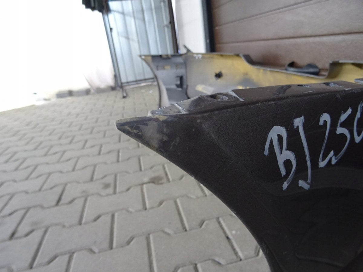 Zadnji branik Aston Martin DB9 DB 9