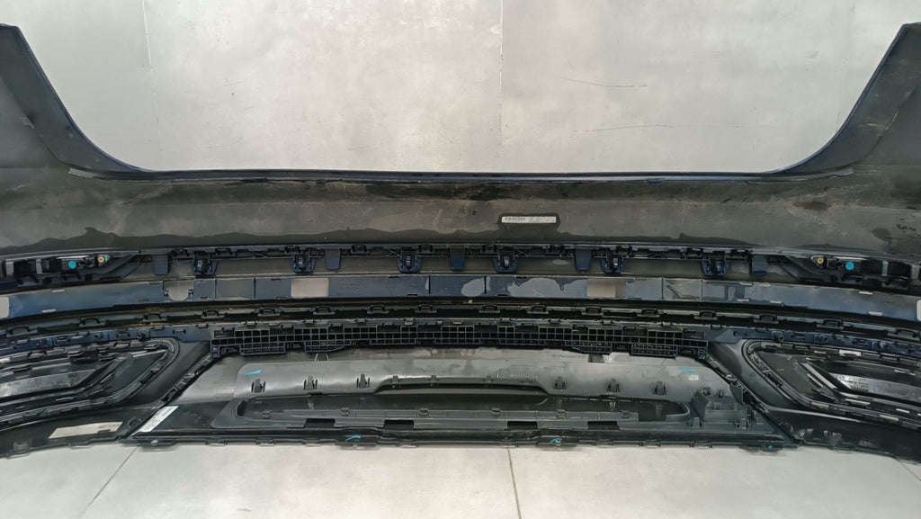 Zadnji branik Audi Q8 S LINE S-Line 4M8 18-24