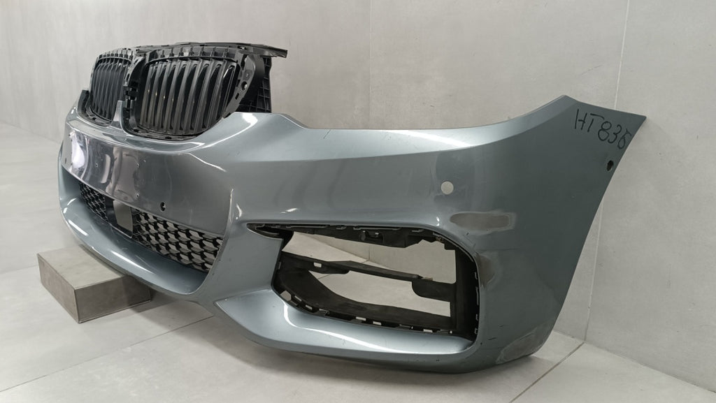 Prednji branik BMW 5 G30 G31 M paket 17-20 / + żaluzja
