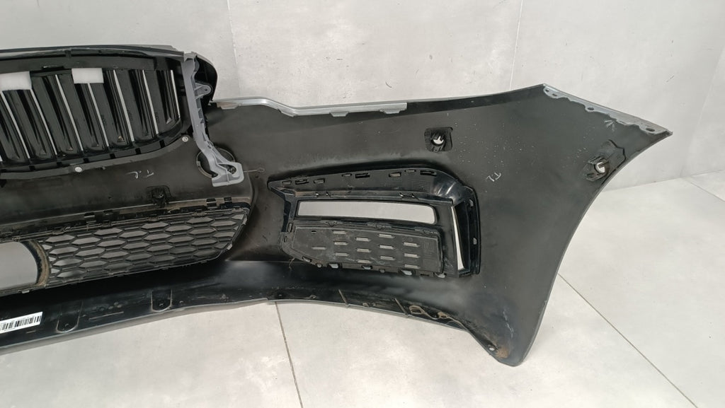 Prednji branik BMW 5 G30 G31 M paket 17-20 / + żaluzja