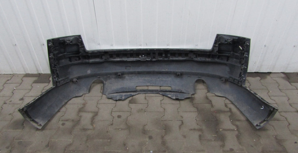 Zadnji branik Audi A8 D3 4E0 02-