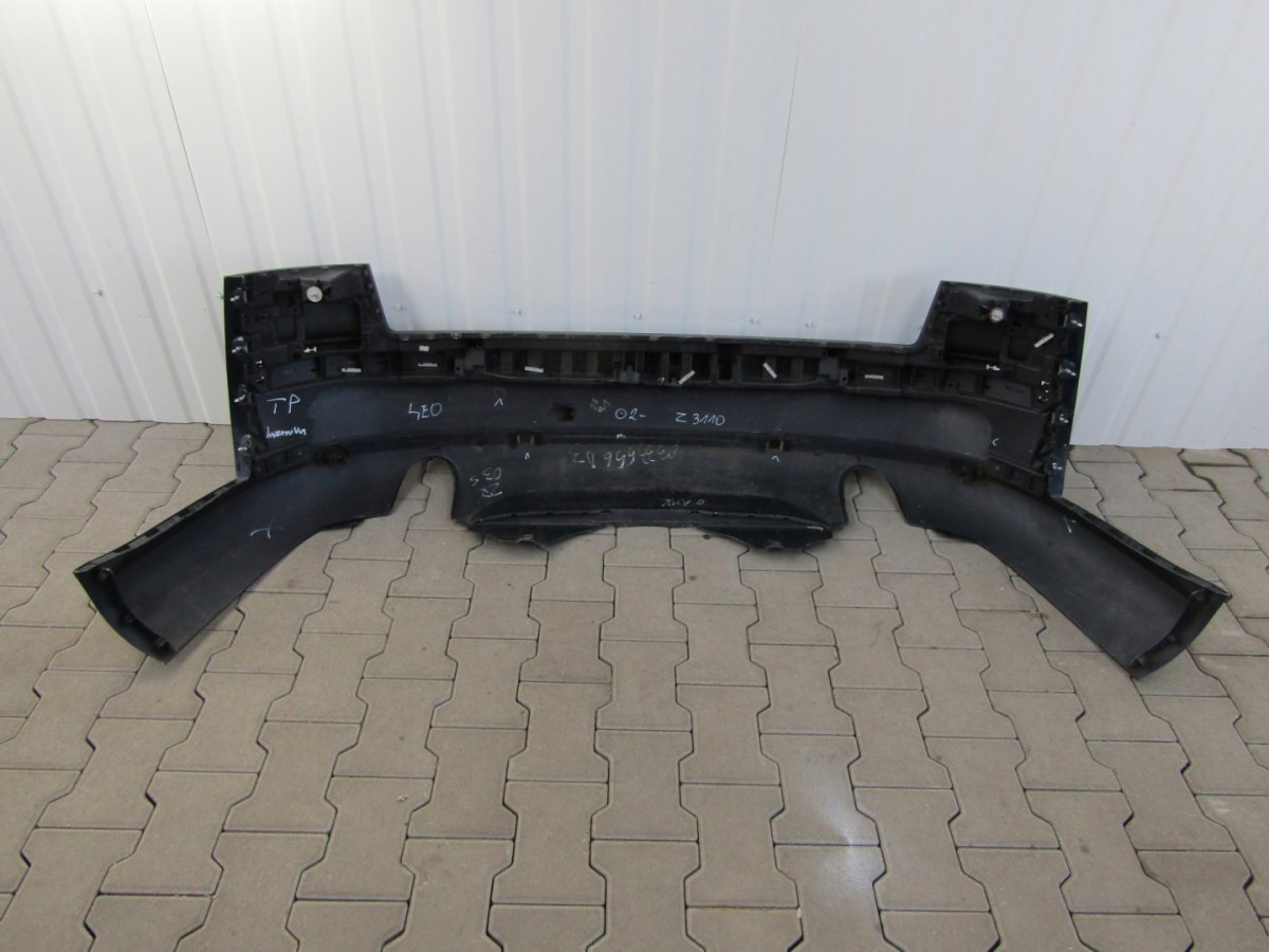 Zadnji branik Audi A8 D3 4E0 02-