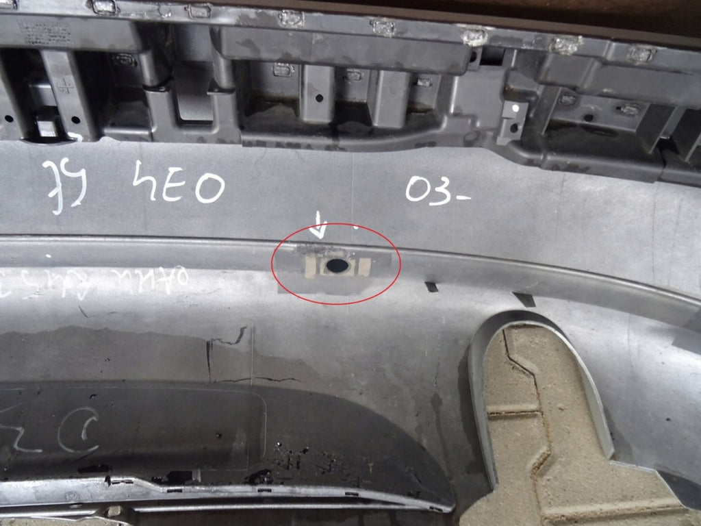 Zadnji branik Audi A8 D3 4E0 02-