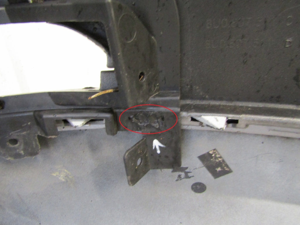 Zadnji branik Audi RSQ 3 Q3 RS 8U0 13-17