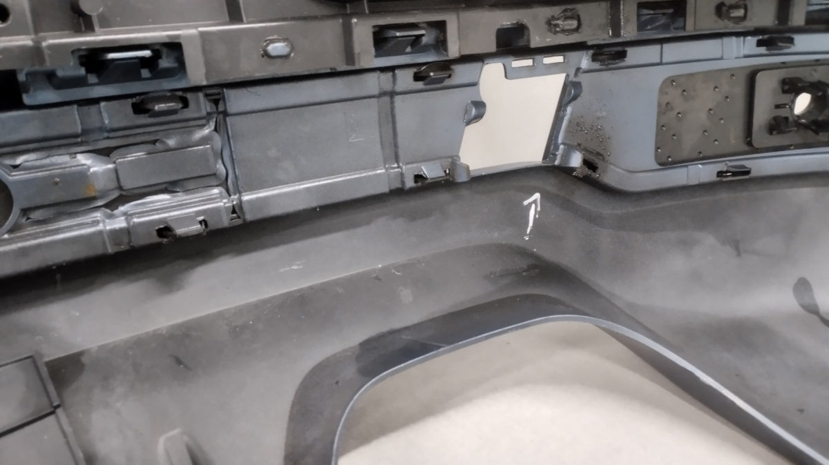 Zadnji branik Audi Q3 8U0 S-Line LIFT 14-
