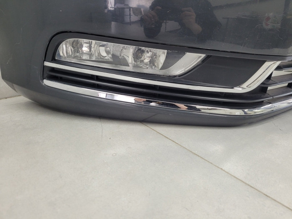 Prednji branik Vw Volkswagen Passat B7 3AA 10-14