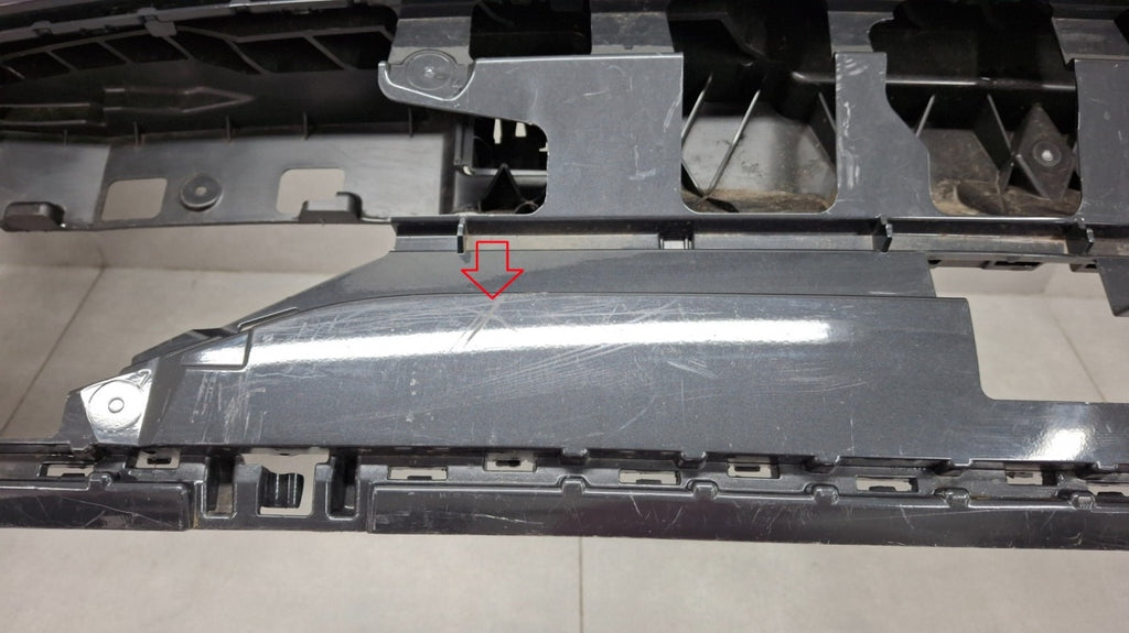 Zadnji branik Audi Q5 III 8MA S-line 24-