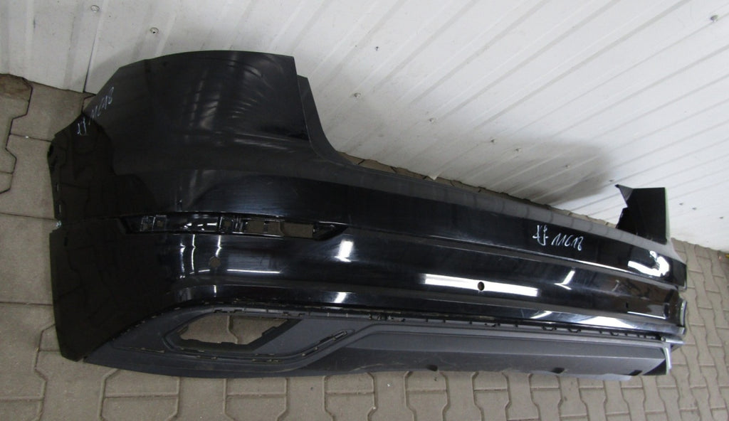 Zadnji branik Audi Q8 4M8 18-