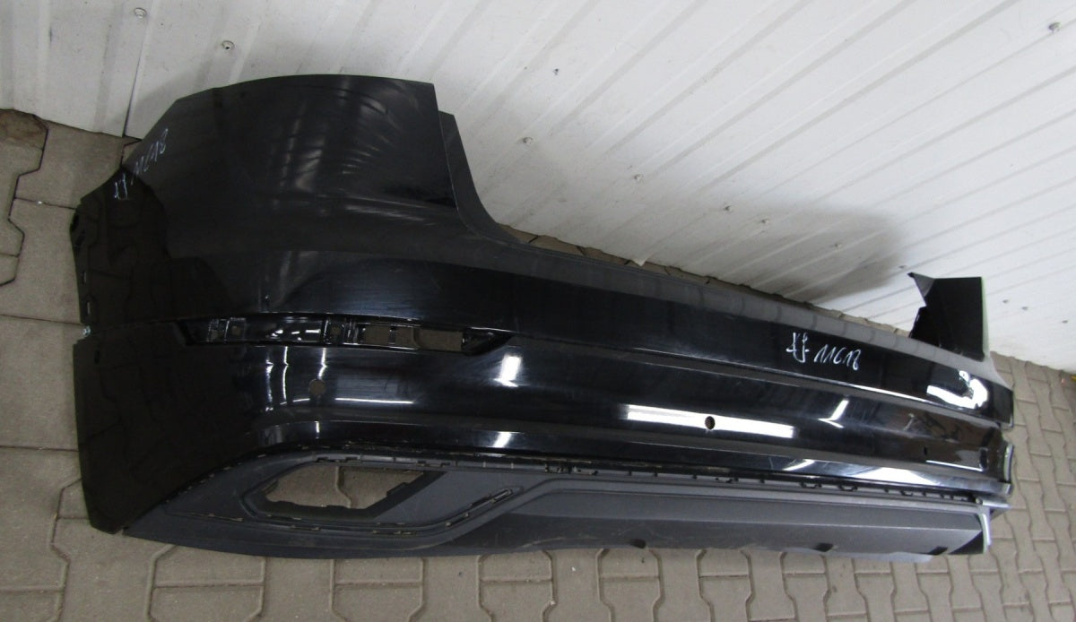 Zadnji branik Audi Q8 4M8 18-