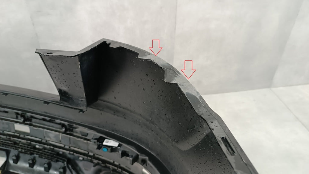 Zadnji branik Audi SQ8 S LINE S-Line 4M8 18-24