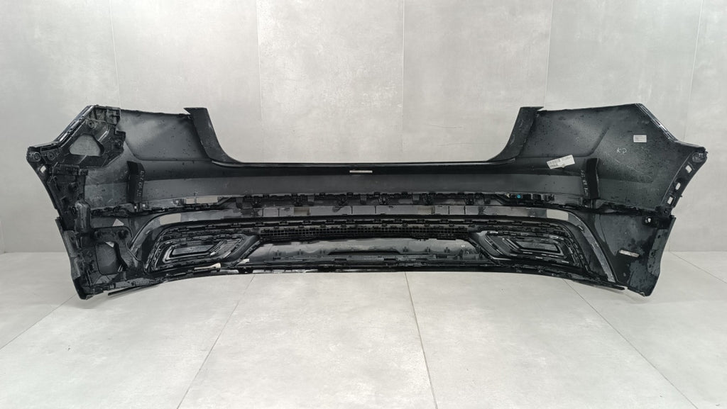 Zadnji branik Audi Q8 S LINE S-Line 4M8 18-24