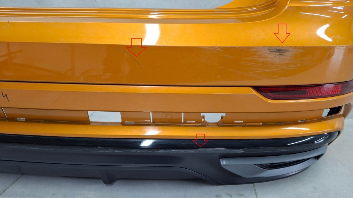 Zadnji branik Audi Q8 S-Line 4M8 18-23 / + ślizg + lampki