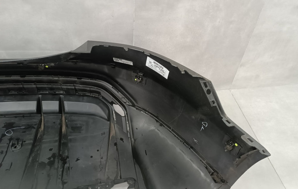 Zadnji branik Audi GT E-TRON 4J3 21-