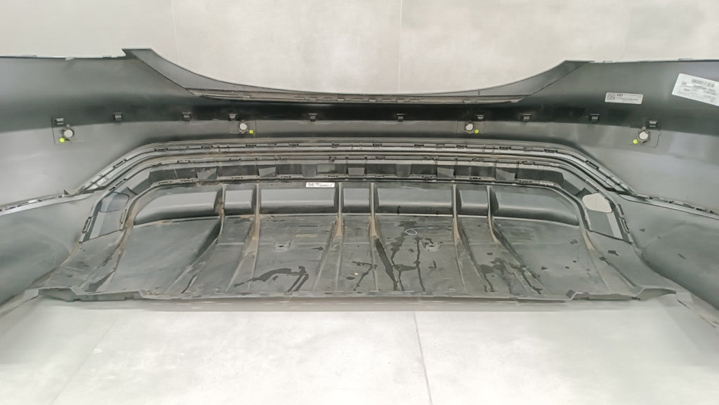 Zadnji branik Audi GT E-TRON 4J3 21-