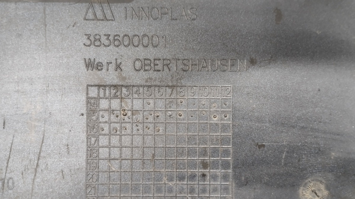 Zadnji branik BMW 1 F20 F21 M-paket Lift 15-18 / + belka-ślizg