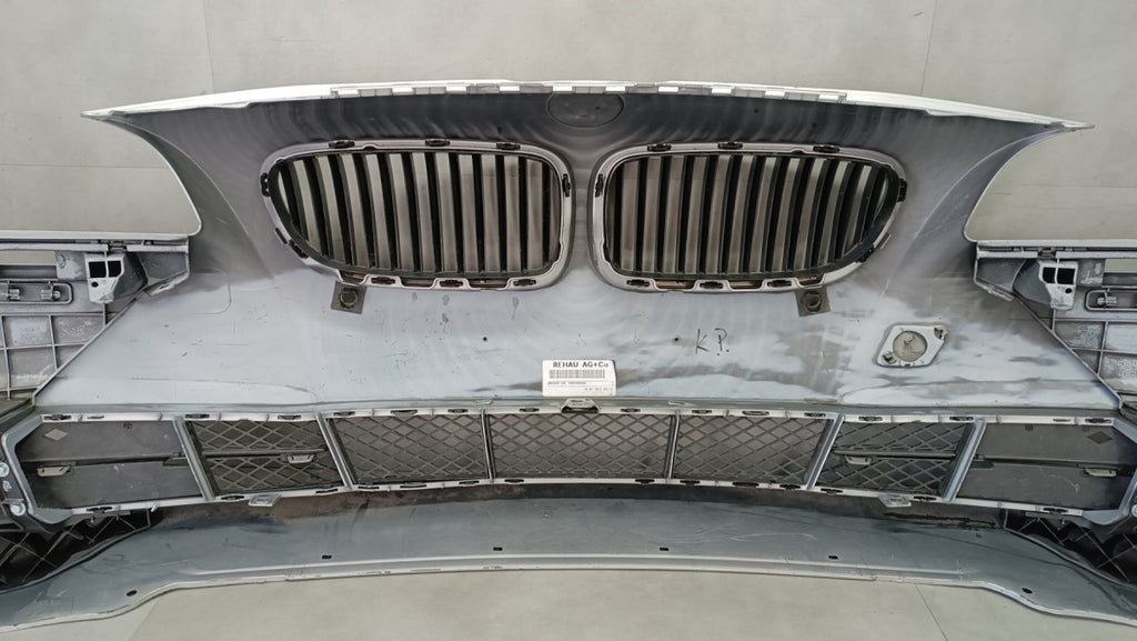 Prednji branik BMW 5 F10 F11 10-13