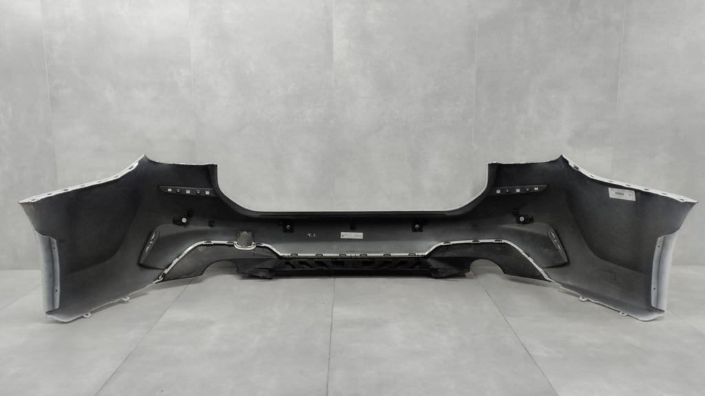 Zadnji branik BMW 3 G21 M-Performance 18-