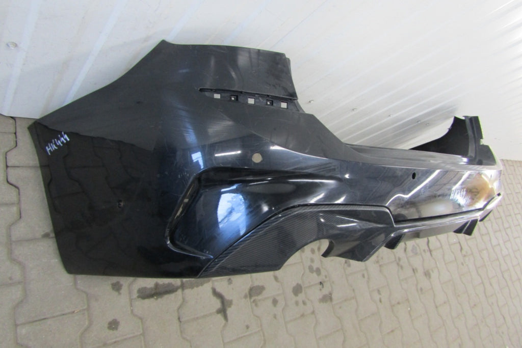 Zadnji branik BMW 3 G21 Performance 18-