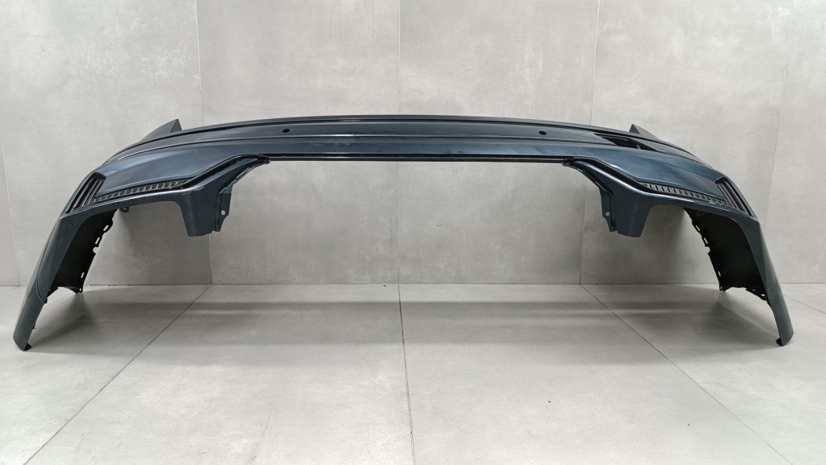 Zadnji branik Volvo XC60 2 II R-Design Lift 21-