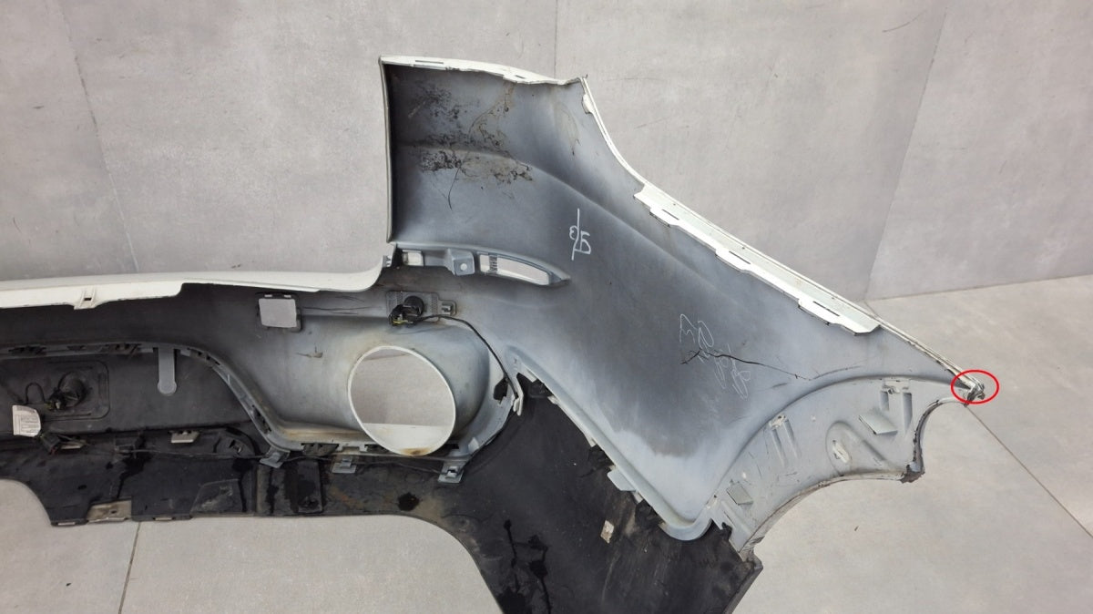 Zadnji branik BMW X5 E70 Lift LCI 10-13 / + 3 PDC + wiązka