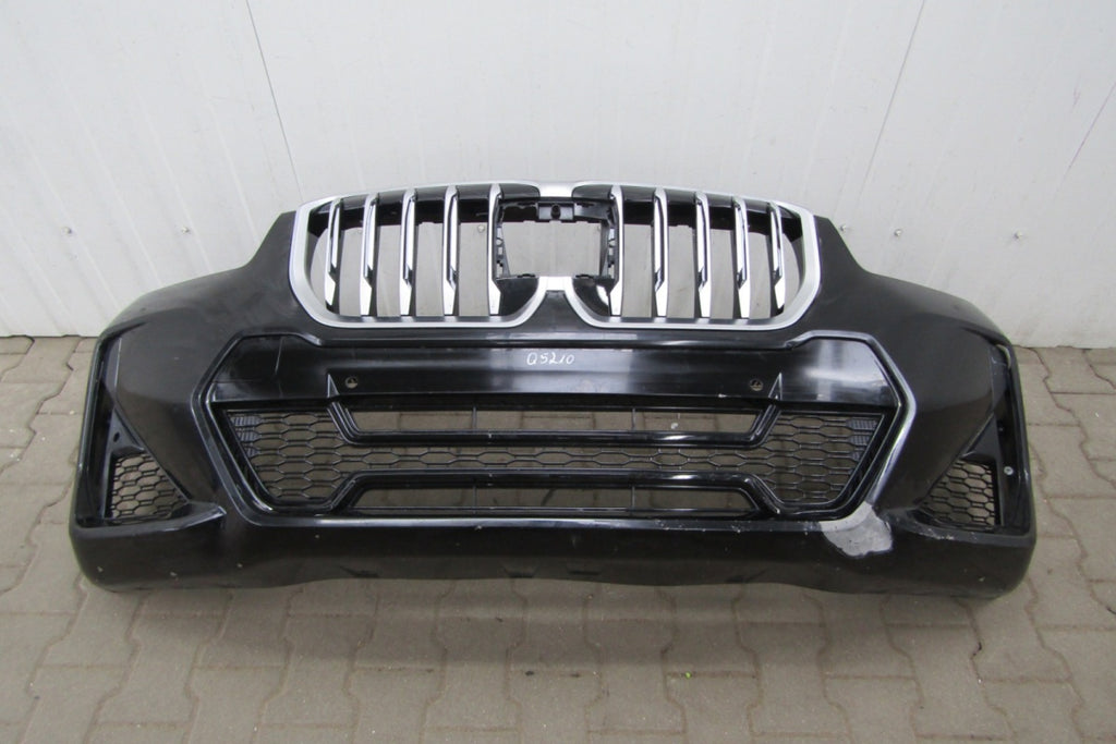 Prednji branik BMW X1 U11 M paket 22-