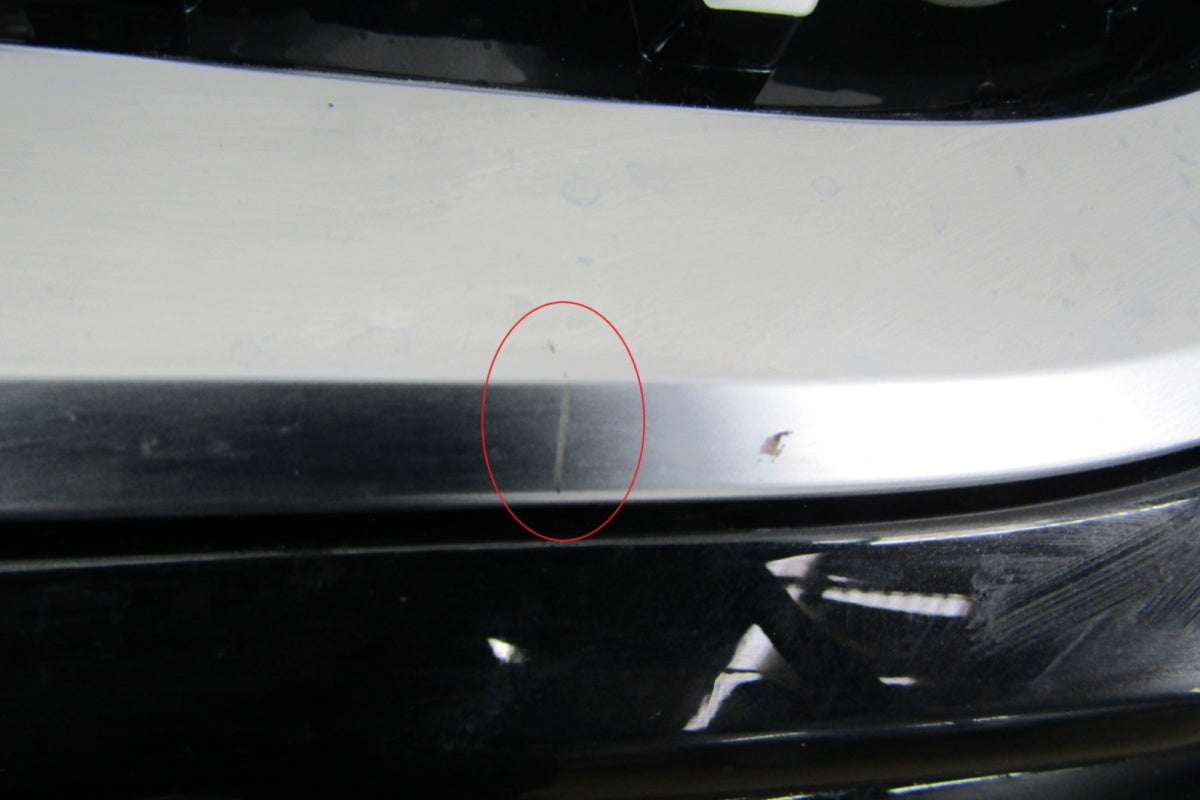 Prednji branik BMW X1 U11 M paket 22-