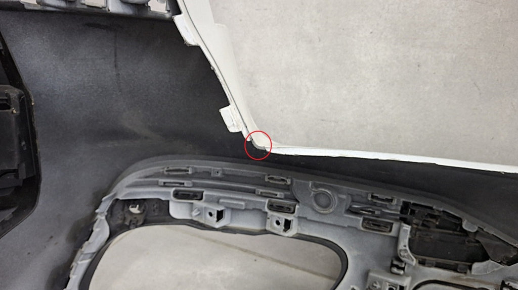 Zadnji branik BMW X7 G07 M-paket LCI 22- / + ślizgi