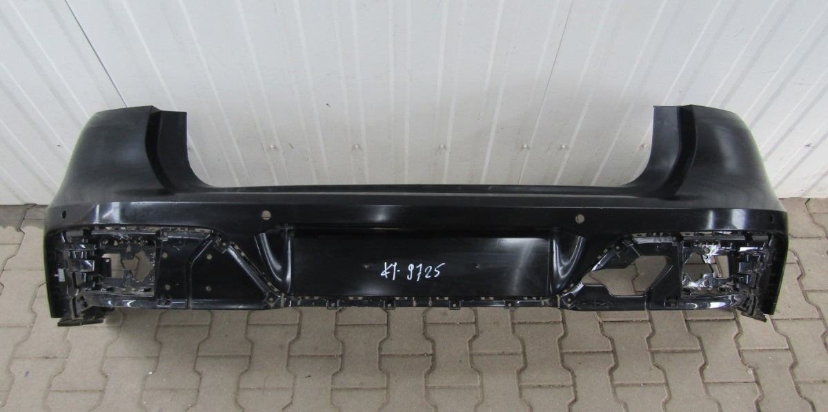 Zadnji branik BMW 7 G70 M paket 2022-