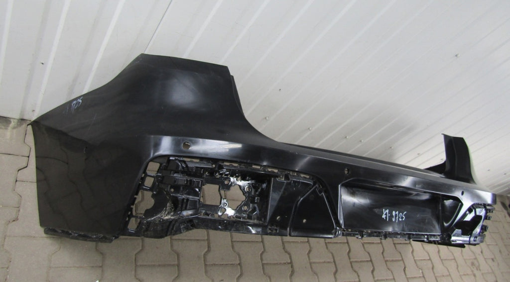 Zadnji branik BMW 7 G70 M paket 2022-