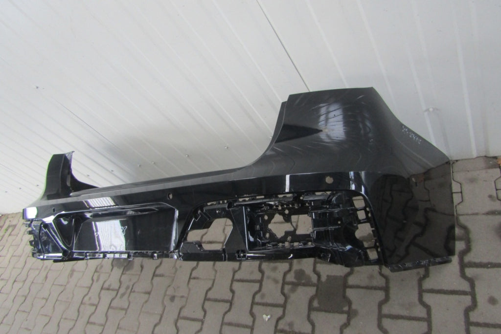 Zadnji branik BMW 7 G70 M paket 2022-
