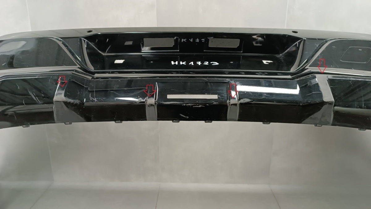 Zadnji branik BMW 7 i7 G70 M-paket 22-