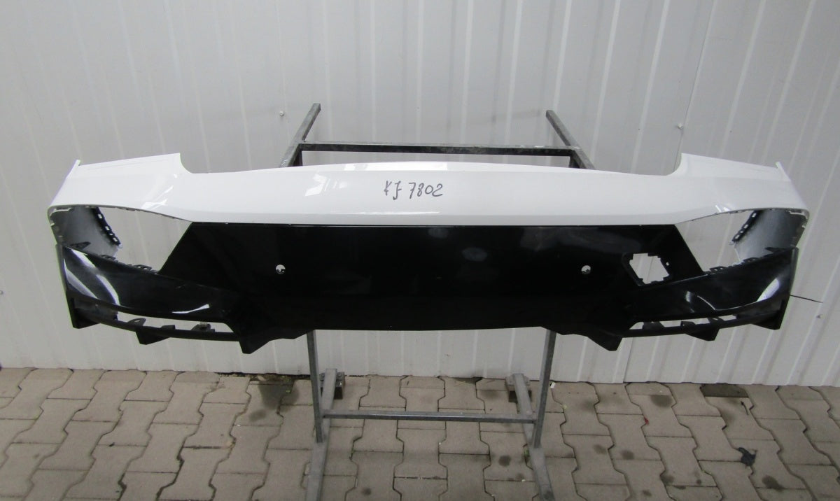 Zadnji branik BMW iX I20 M paket 21-