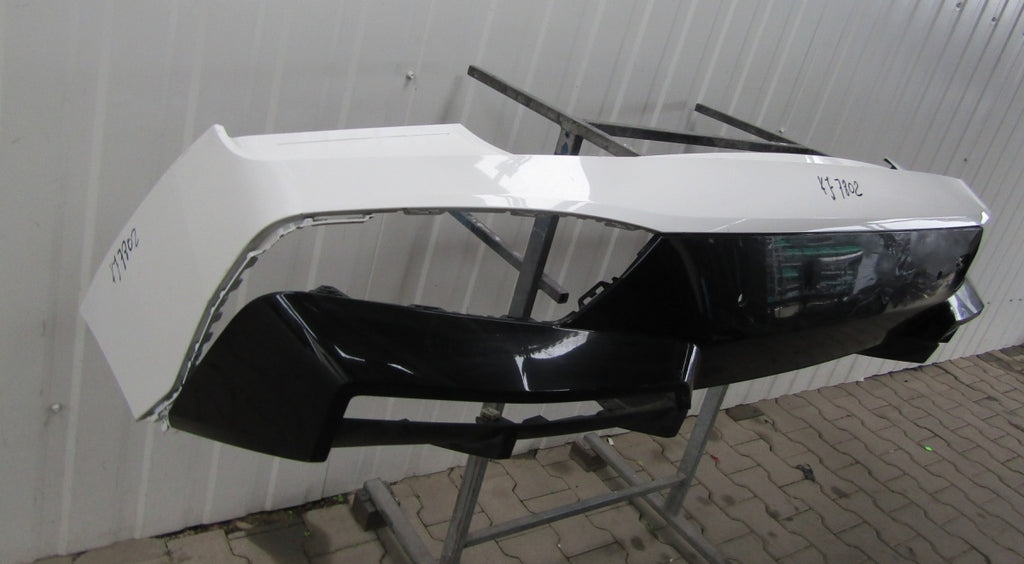 Zadnji branik BMW iX I20 M paket 21-