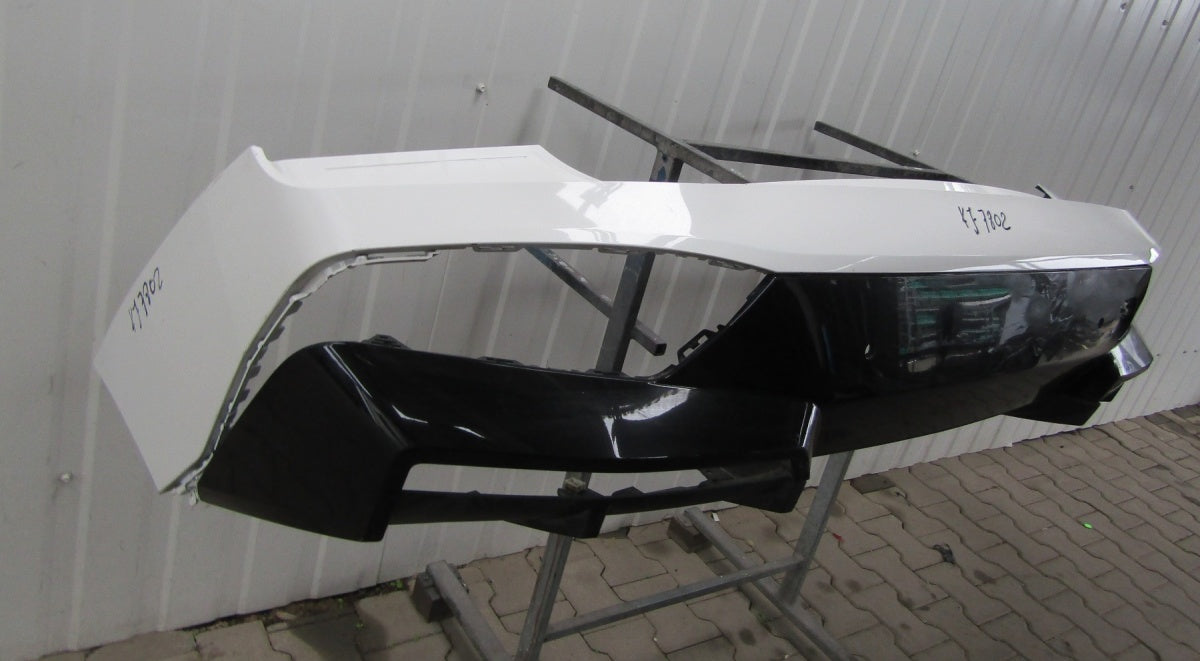 Zadnji branik BMW iX I20 M paket 21-