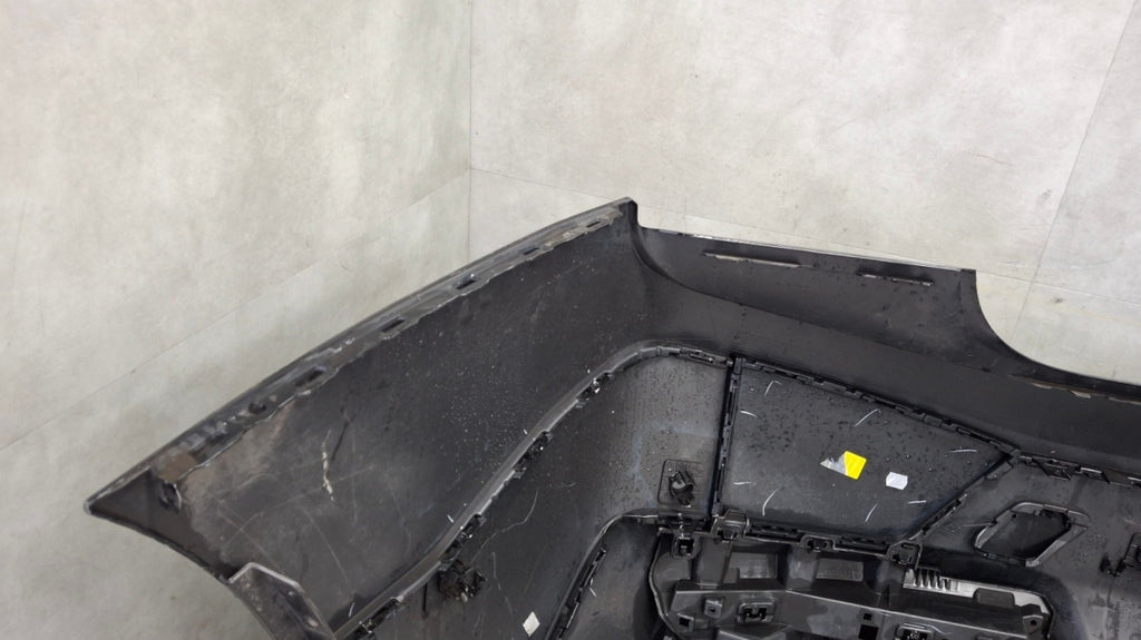 Zadnji branik BMW iX I20 M paket M-paket 21-