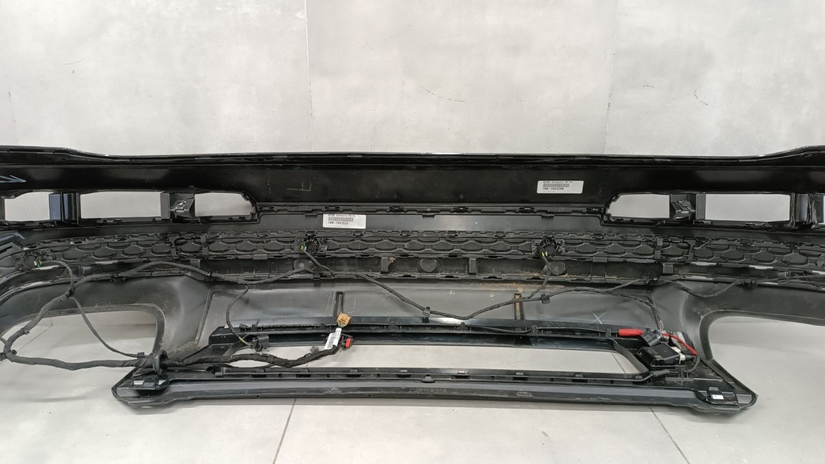 Zadnji branik AUDI SQ7 II LIFT 6xPDC 24-/+ wiązka