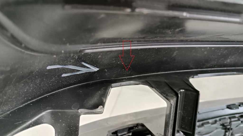 Zadnji branik AUDI SQ7 II LIFT 6xPDC 24-/+ wiązka