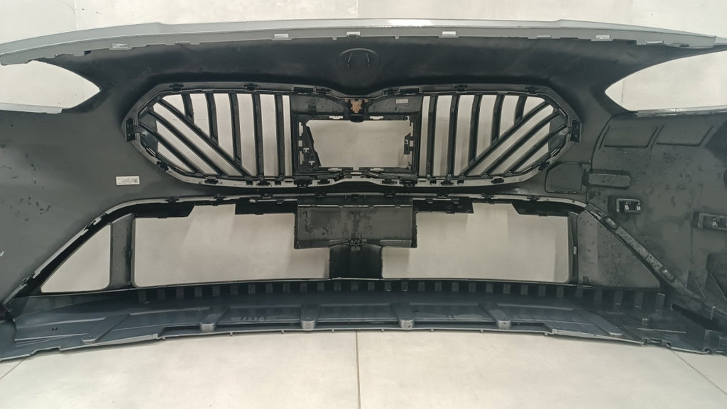 Prednji branik BMW 1 F70 2 F74 M-paket 25- /+ ślizg
