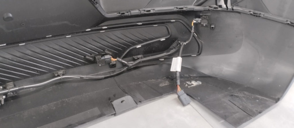 Zadnji branik Citroën C3 Aircross II 24r- / + PDC + instalacija + lampica