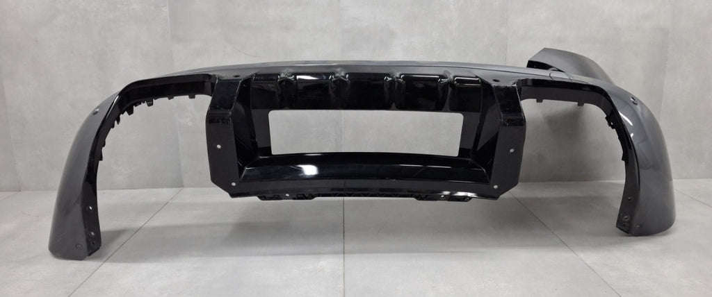 Zadnji branik Cupra Formentor 5FF 20-24
