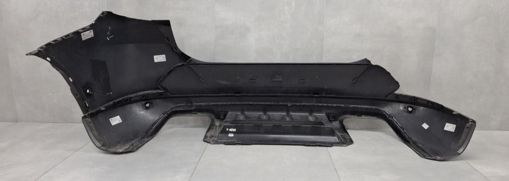 Zadnji branik Cupra Formentor 5FF 20-24